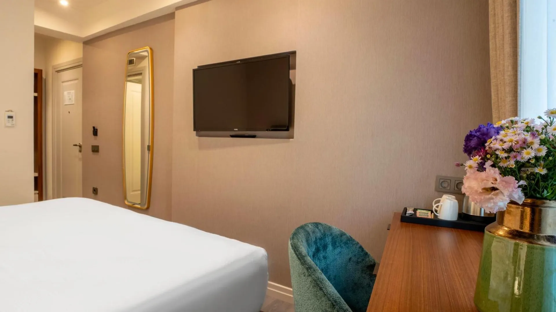Smart And Simple Hotel Karakoy Istanbul Türkei