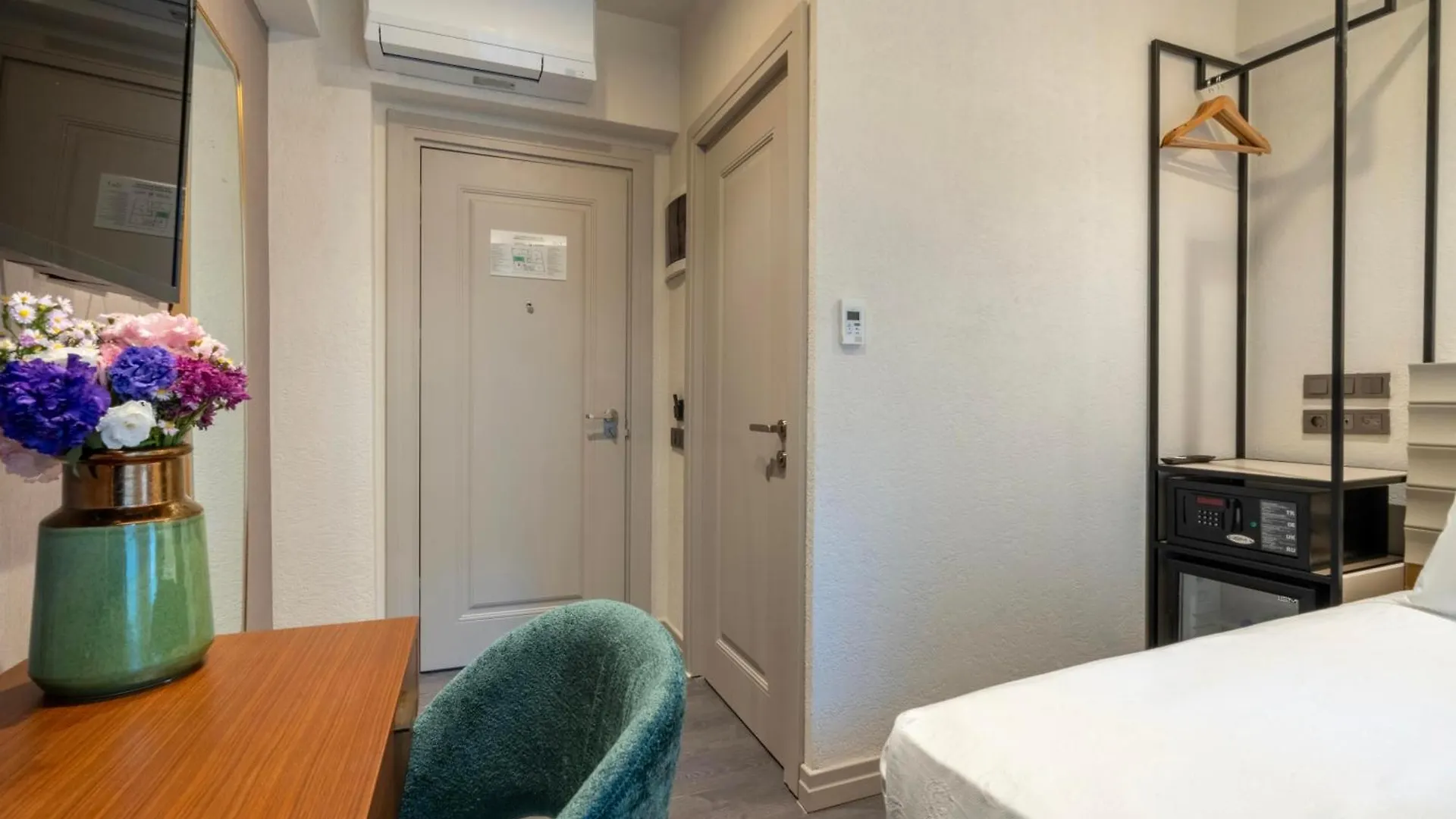 Smart And Simple Hotel Karakoy Istanbul 0*,